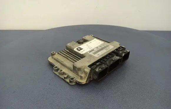 Suzuki Grand Vitara II Engine control unit/module ECU 0281012569