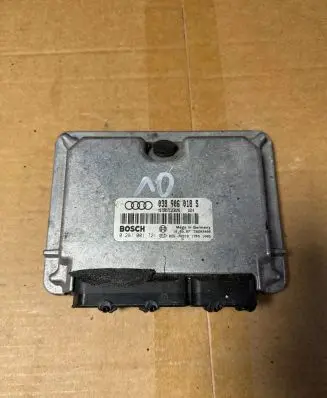 Volkswagen PASSAT B5 Engine control unit/module 038906018S 28SA3408 0281001721