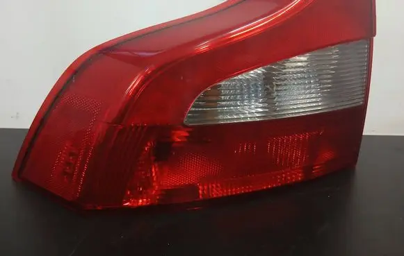 Volvo S80 Rear/tail lights 162515
