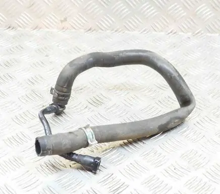 Land Rover Discovery 4 - LR4 Engine coolant pipe/hose