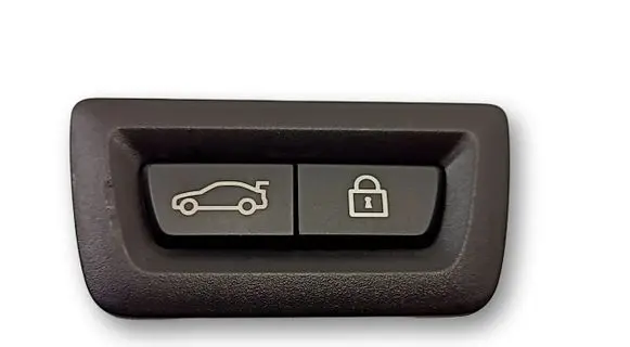 BMW 1 F40 Tailgate/boot open switch button 61315A64C25 61319275121 61319162645