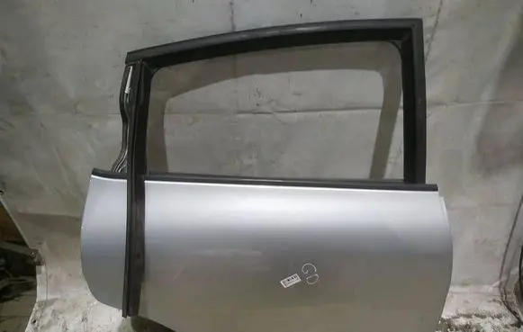 Seat Leon (1P) Rear door PILKOS
