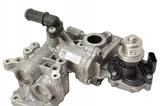 Ford Focus EGR valve HG9Q-9D475-AD HG9Q9D475AD