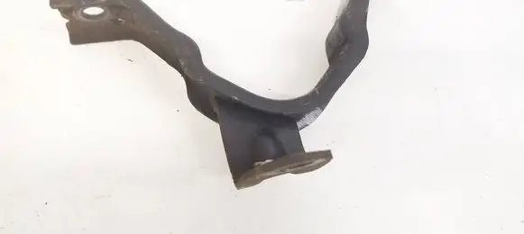 Chevrolet Captiva Engine mounting bracket 