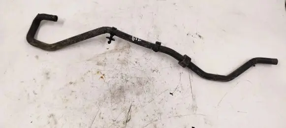 Volkswagen Touran I Engine coolant pipe/hose