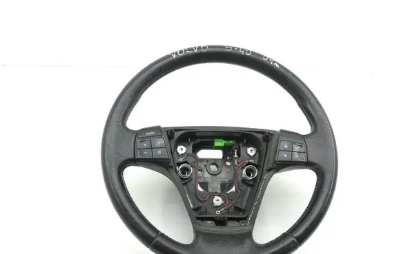 Volvo S40 Steering wheel 8687335
