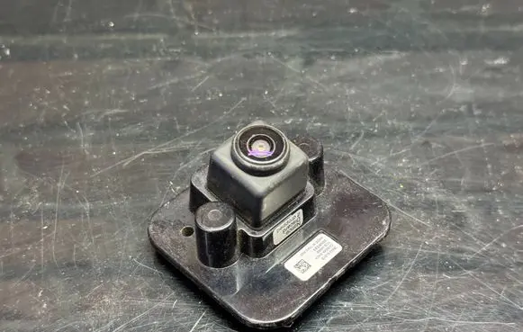 Toyota Aygo AB40 Reversing camera 284426UA1B VCBN866B 2008529
