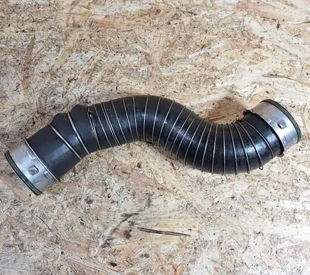 BMW X3 E83 Intercooler hose/pipe 3435259 11613435259