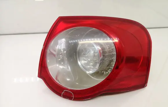 Volkswagen PASSAT B6 Rear/tail lights 3C0945096