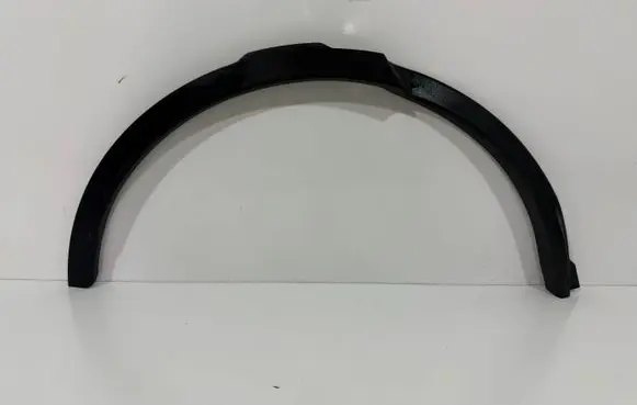 Land Rover Discovery 5 Rear arch trim FK72290E22