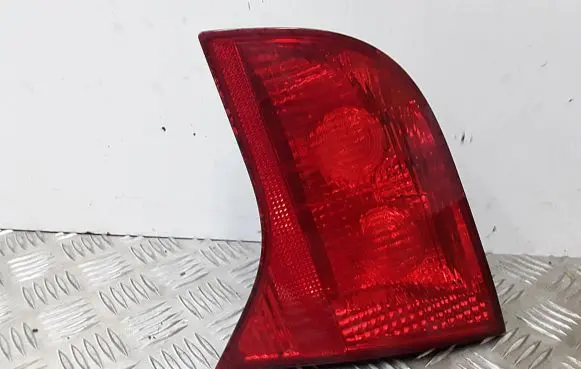Audi A4 S4 B6 8E 8H Tailgate rear/tail lights 484612R