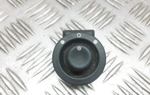 Renault Laguna II Electric window control switch 8200002442A