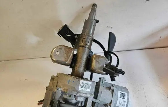 Ford Ka Power steering pump 28160372 D001902103 92120012111226