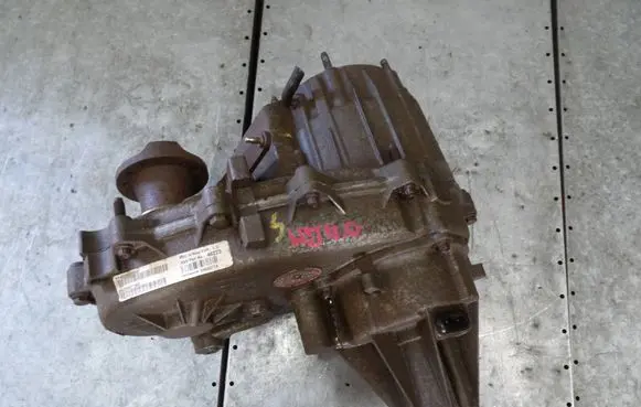 Jeep Grand Cherokee (WJ) Gearbox transfer box case P52098871AD AV668774