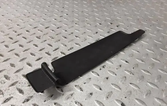 BMW X1 U11 Glove box pad 9472853 51169472853