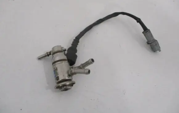 Renault Captur AdBlue injector 208995377R 9382R K198404758