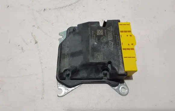 Mercedes-Benz GLA H247 Airbag control unit/module A2479018204