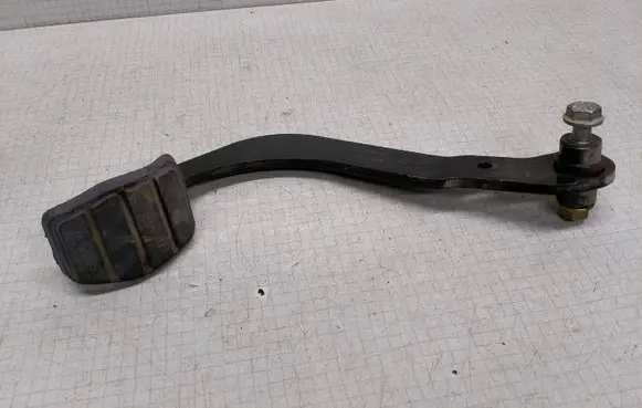 Opel Movano A Brake pedal 89322002