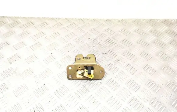 Volvo S40 Tailgate/trunk/boot lock/catch/latch