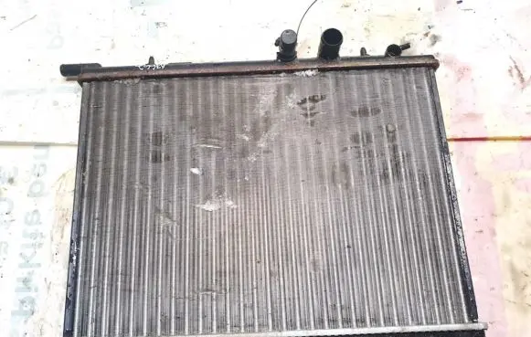 Citroen C4 I Coolant radiator 771788 63502