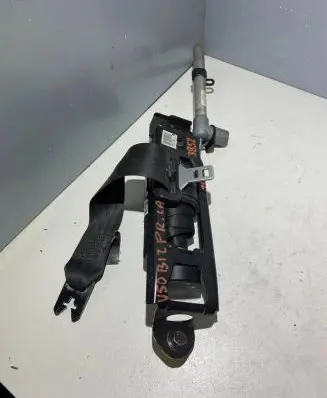 Volvo V50 Front seatbelt 30615571