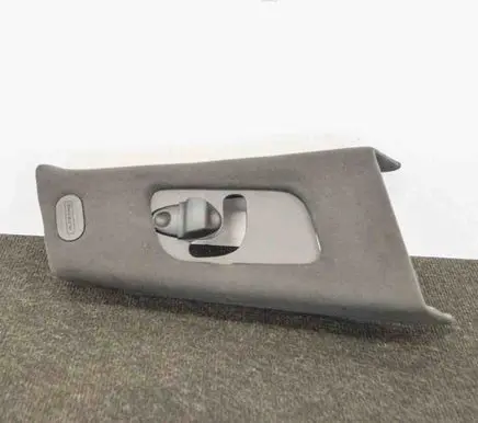 Maserati Ghibli (B) pillar trim (top) 670010337 670011384