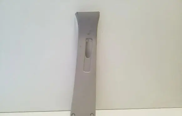 (B) pillar trim (top)