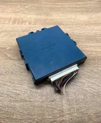 Toyota Corolla E140 E150 Combustion control unit/module 896180F020 MB1238009021
