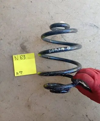 Opel Corsa B Front coil spring