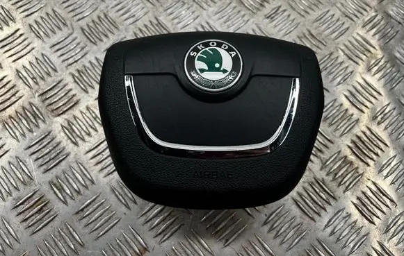 Skoda Superb B6 (3T) Steering wheel airbag 3T0880201B 62220050A 3T0971584