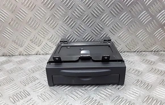 Volvo C30 Navigation unit CD/DVD player 31310234