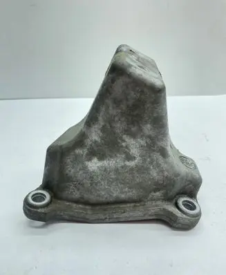 Dodge Charger Engine mounting bracket 04726023AB 04726023
