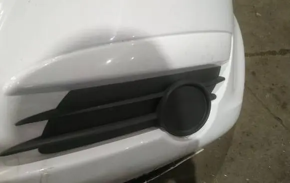 Opel Corsa D Front bumper lower grill 