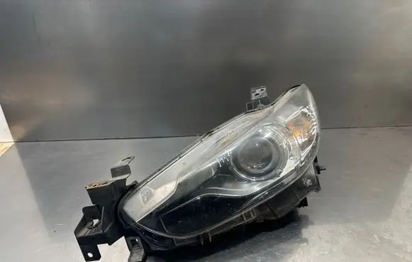 Mazda 6 Headlight/headlamp