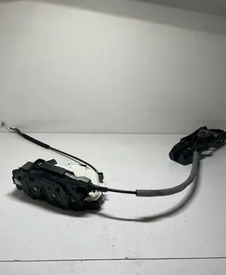 Skoda Fabia Mk2 (5J) Front door lock 1S1837016C