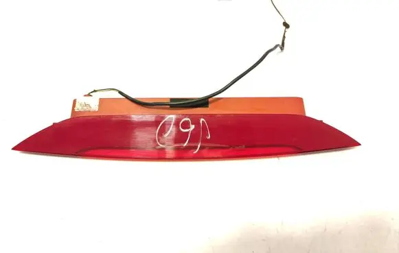 Volvo V60 Third/center stoplight 