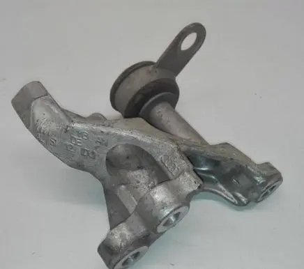Audi A8 S8 D3 4E Gearbox mounting bracket 4E0399113AN