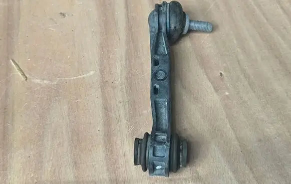 BMW M3 F80 Rear anti-roll bar/stabilizer link 33502284618 2284618
