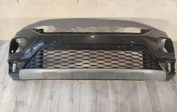 Volkswagen T-Roc Front bumper 2GA807221AF