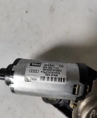 Audi A4 S4 B6 8E 8H Rear window wiper motor 404842 8E9955711C