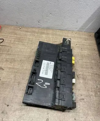 Mercedes-Benz C W204 Fuse box set 2035454701 5DK00848675