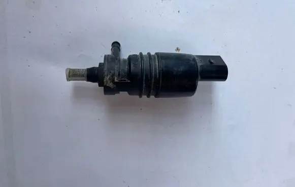 Ford Mustang V Windscreen/windshield washer pump 8S4317664AA
