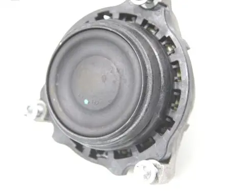 BMW 3 F30 F35 F31 Engine mount bracket 22116854252 6854252