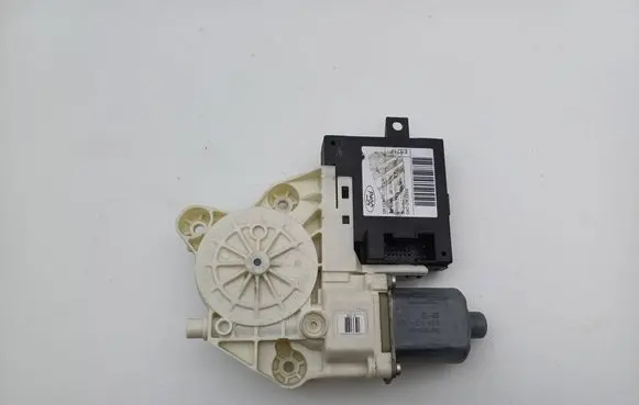Ford Focus Rear door window regulator motor 981536103 0130822219