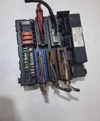 Opel Vectra C Fuse box set 519049027