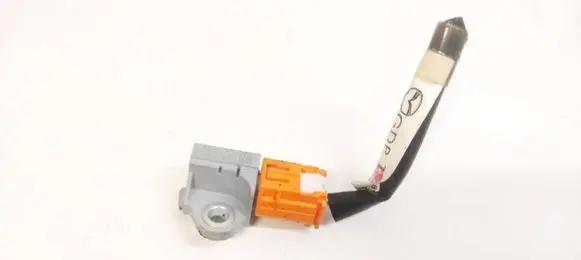 Mazda 6 Airbag deployment crash/impact sensor GDK457KC0 GDK4-57KC0