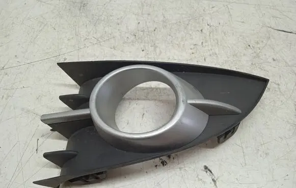 Renault Scenic II - Grand scenic II Front fog light trim/grill P0009511