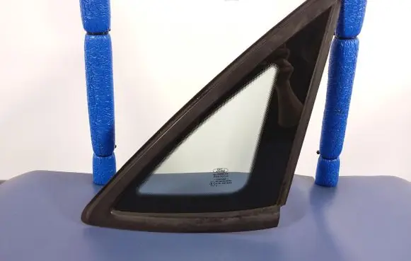 Ford Mondeo MK IV Rear side window