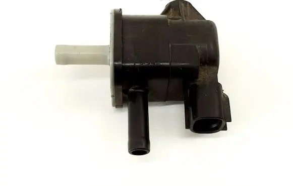 Toyota Yaris Turbo solenoid valve 90910TC001