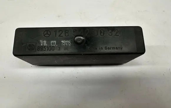 Mercedes-Benz E W124 Light relay 1265420032